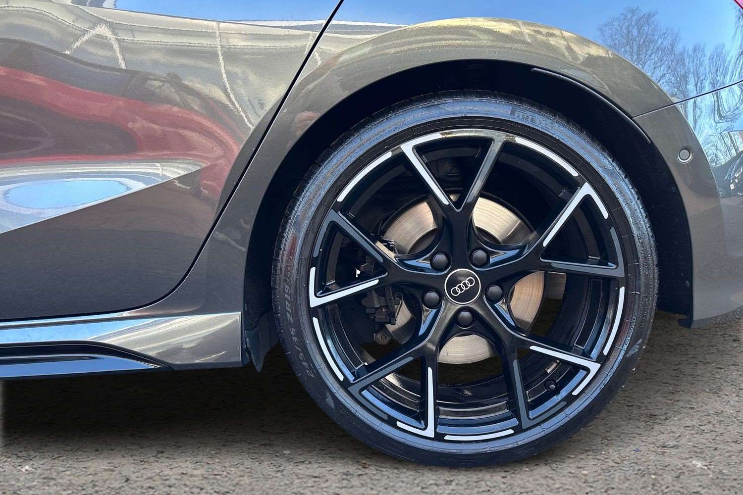 Used Audi RS3 2023 for sale - 77333835: Photo 10