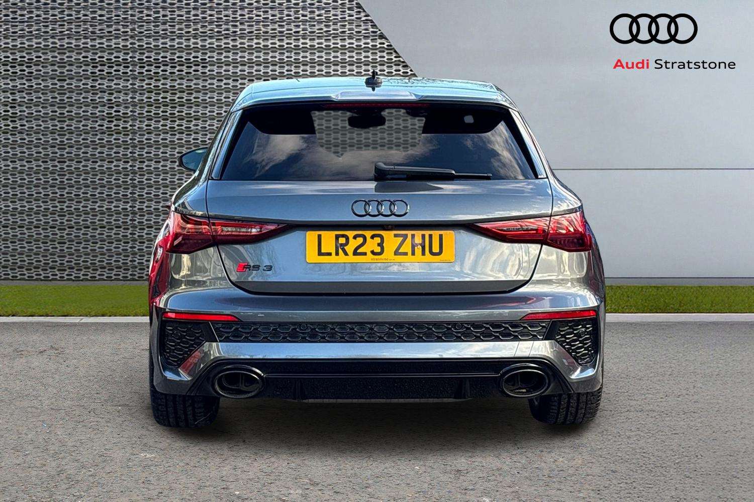 Used Audi RS3 2023 for sale - 77333835: Photo 7