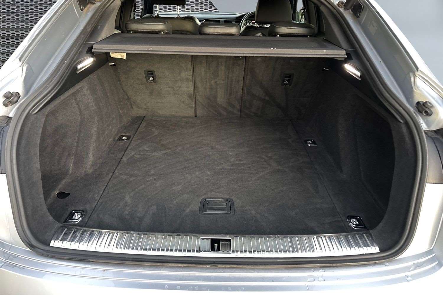 Used Audi e-tron 2020 for sale - 77397958: Photo 13