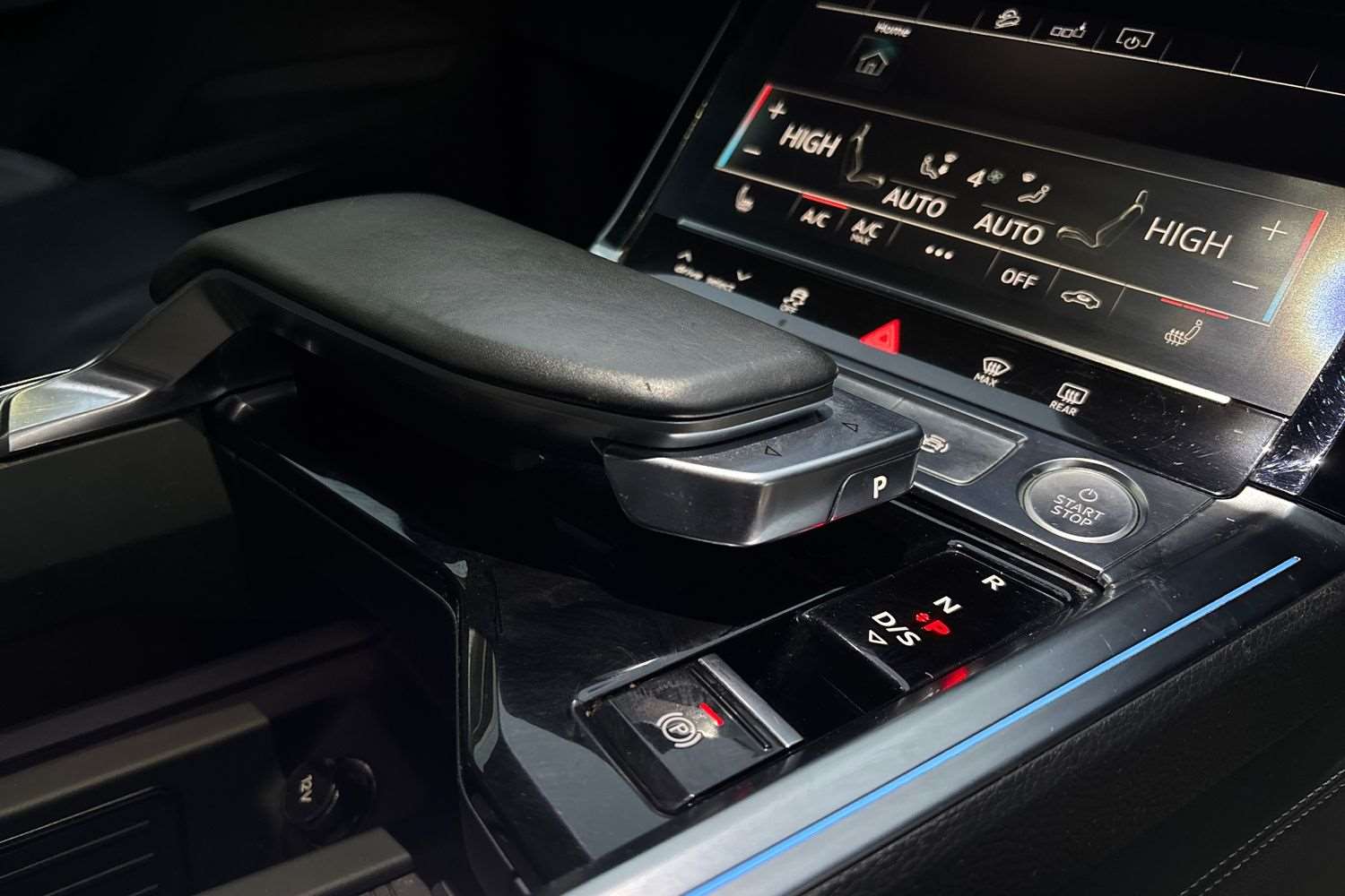 Used Audi e-tron 2020 for sale - 77397958: Photo 15