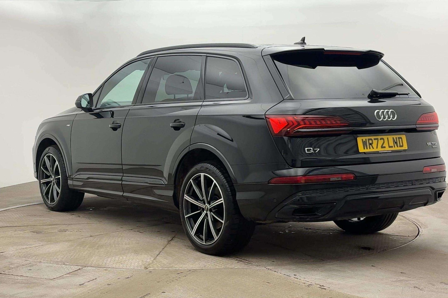 Used Audi Q7 2022 for sale - 76126033: Photo 3
