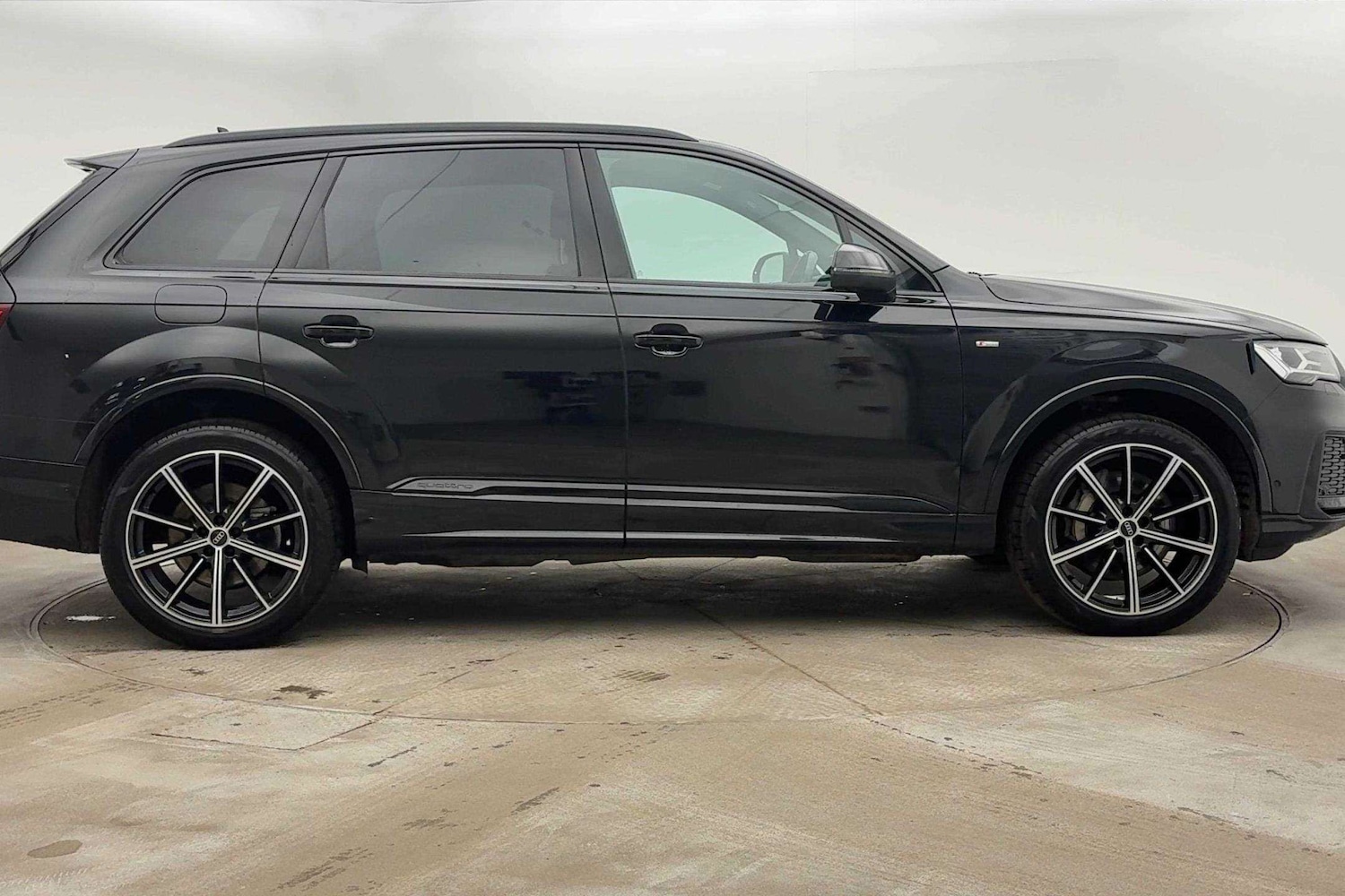 Used Audi Q7 2022 for sale - 76126033: Photo 4