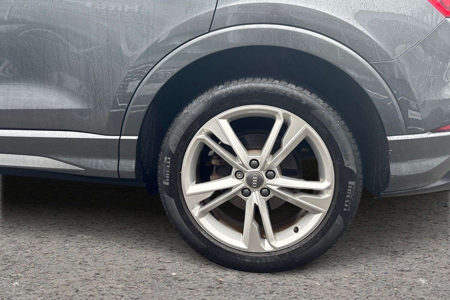 Used Audi Q3 2019 for sale - 77458554: Photo 10