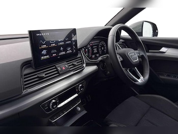 Used Audi Q5 2021 for sale - 77333785: Photo