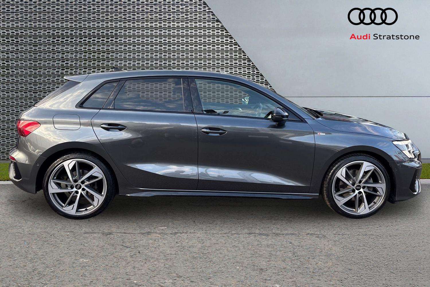 Used Audi A3 2023 for sale - 77740754: Photo 4