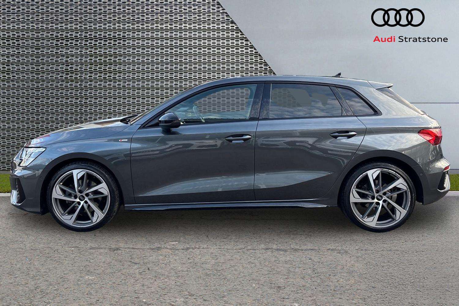 Used Audi A3 2023 for sale - 77740754: Photo 8