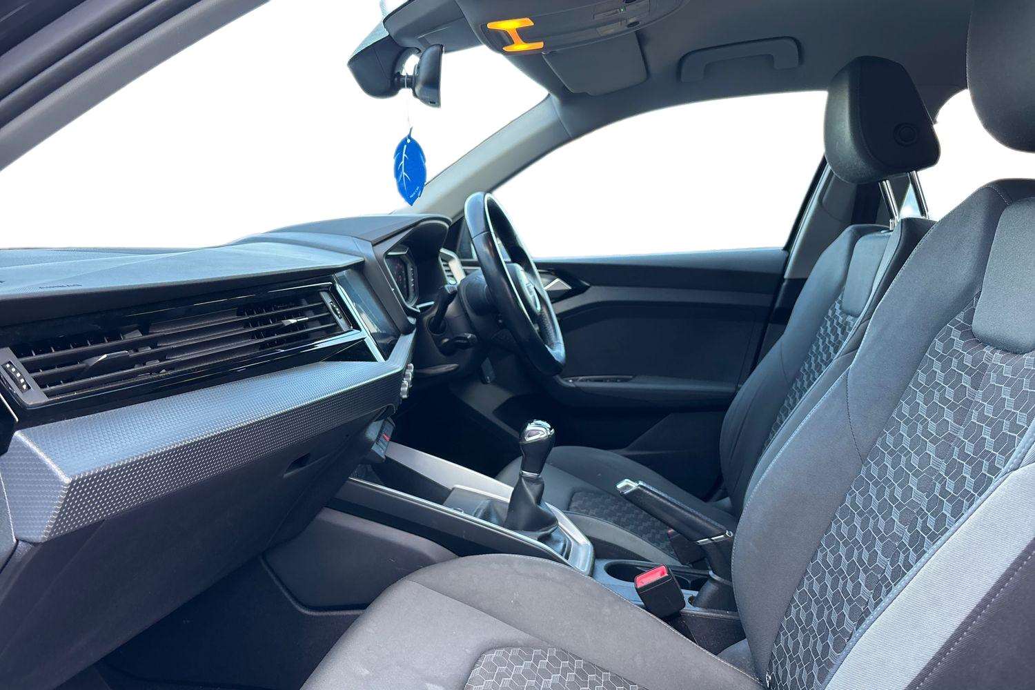 Used Audi A1 for sale - 77726879: Photo 21