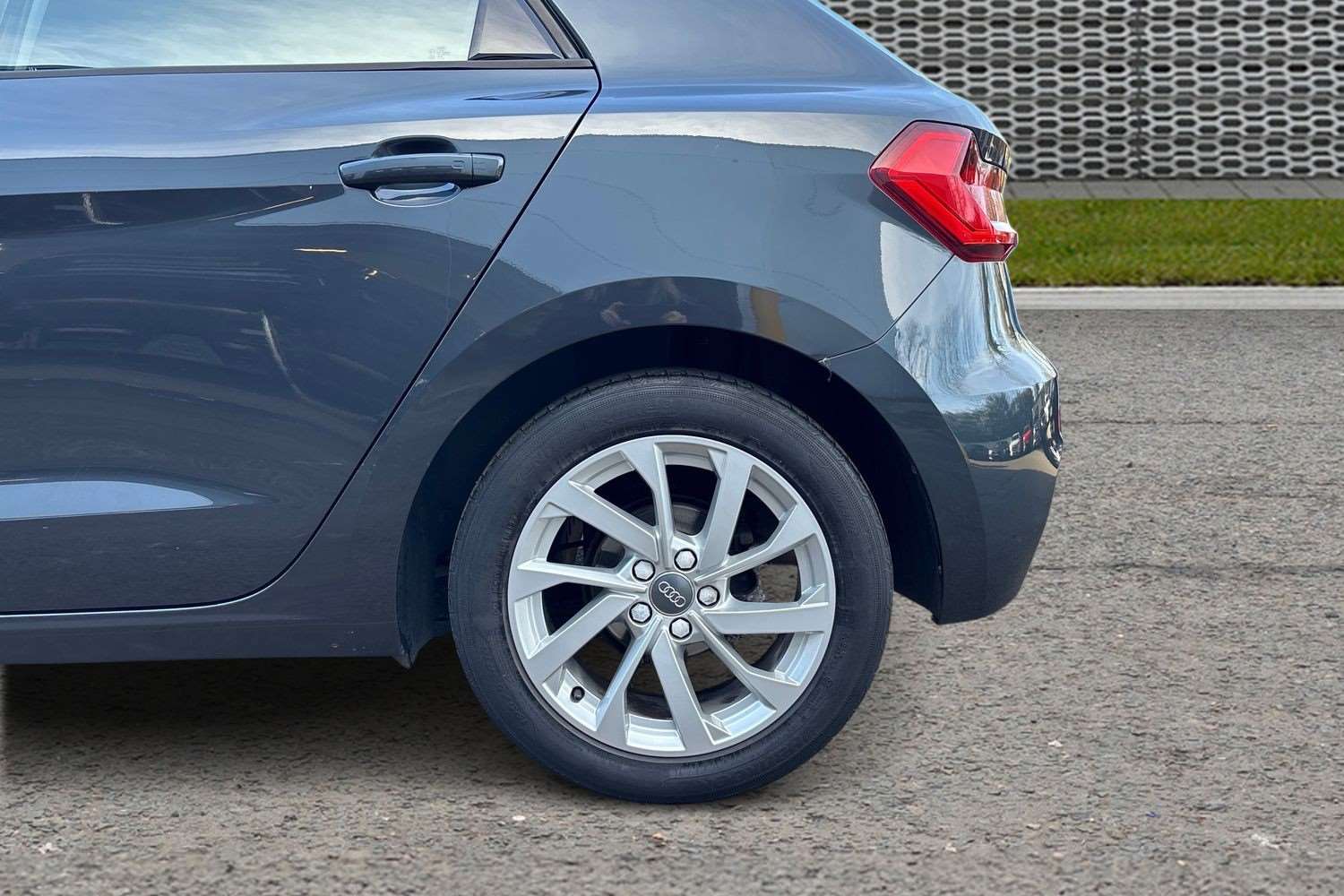 Used Audi A1 for sale - 77726879: Photo 9