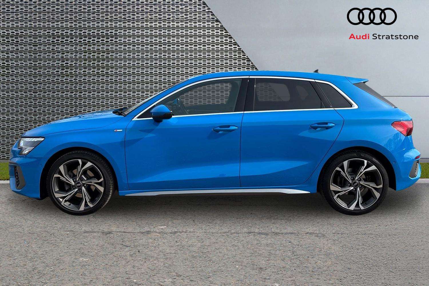 Used Audi A3 2023 for sale - 77972474: Photo 8