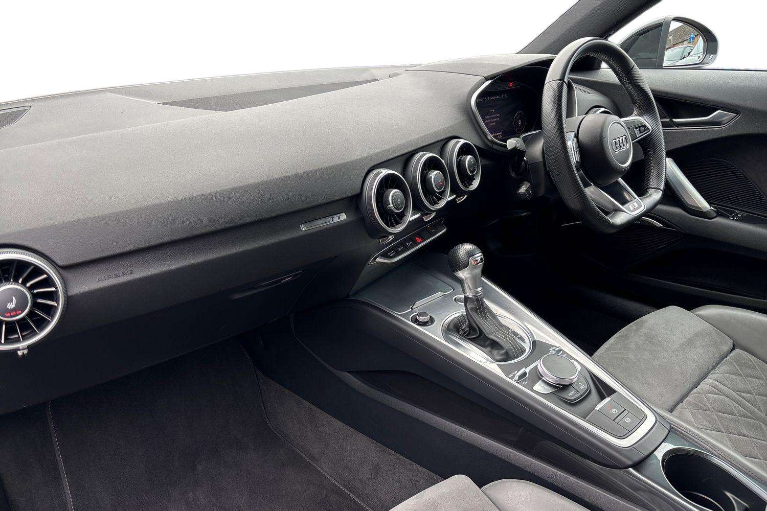 Used Audi TT 2022 for sale - 77756508: Photo 2