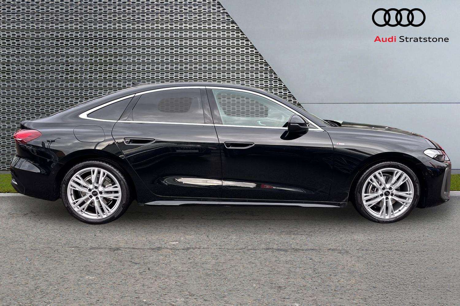 Used Audi A5 2025 for sale - 76889817: Photo 4