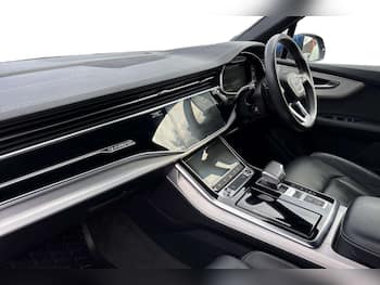 Used Audi Q7 2024 for sale - 79770751: Photo
