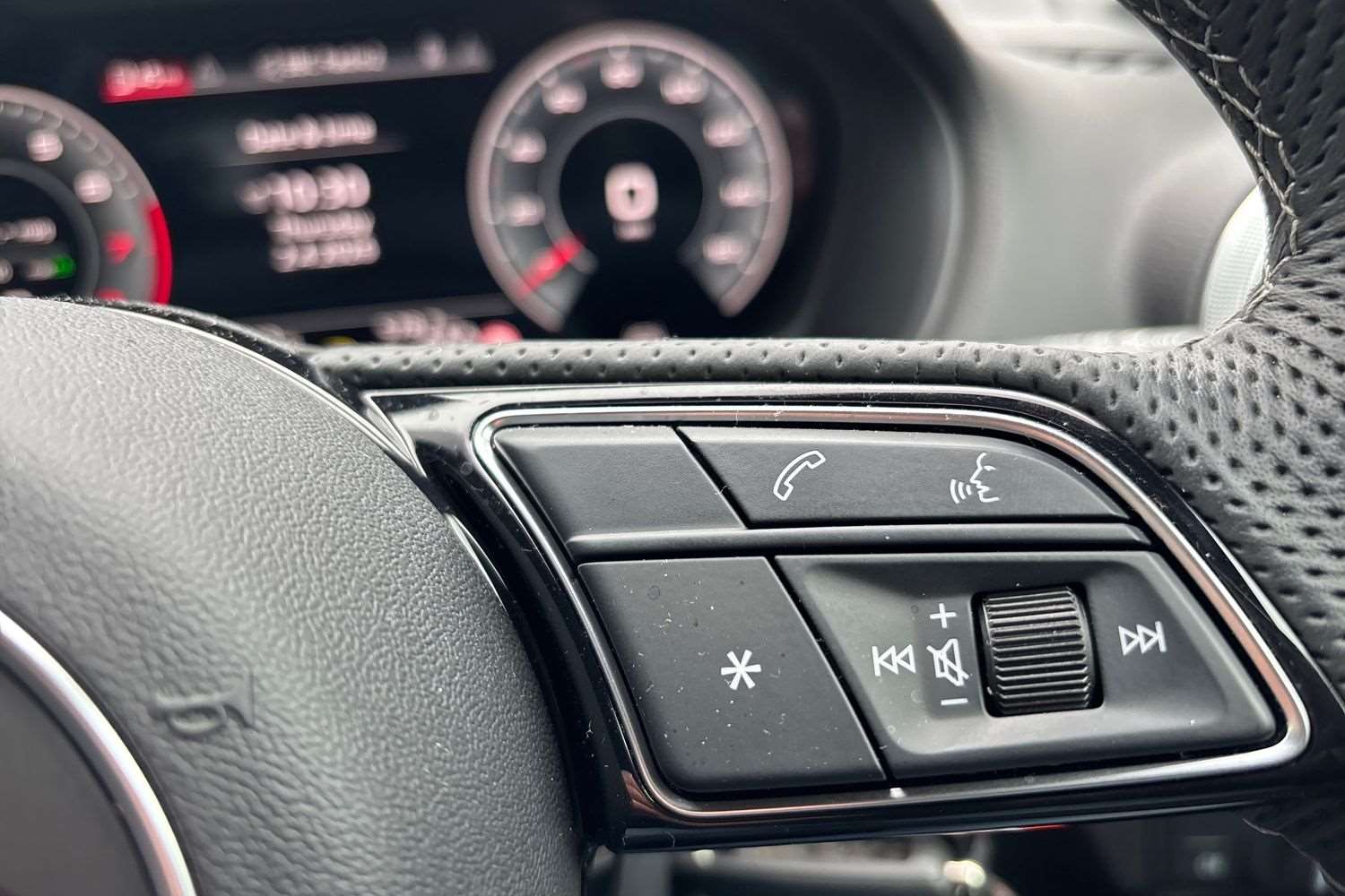 Used Audi Q2 2024 for sale - 78119004: Photo 17