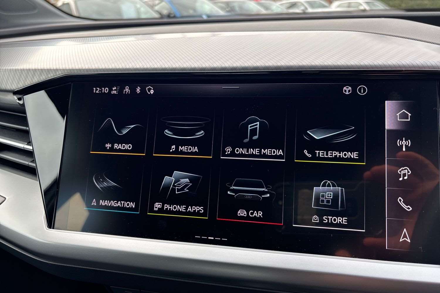 Used Audi Q4 e-tron 2025 for sale - 77741101: Photo 27