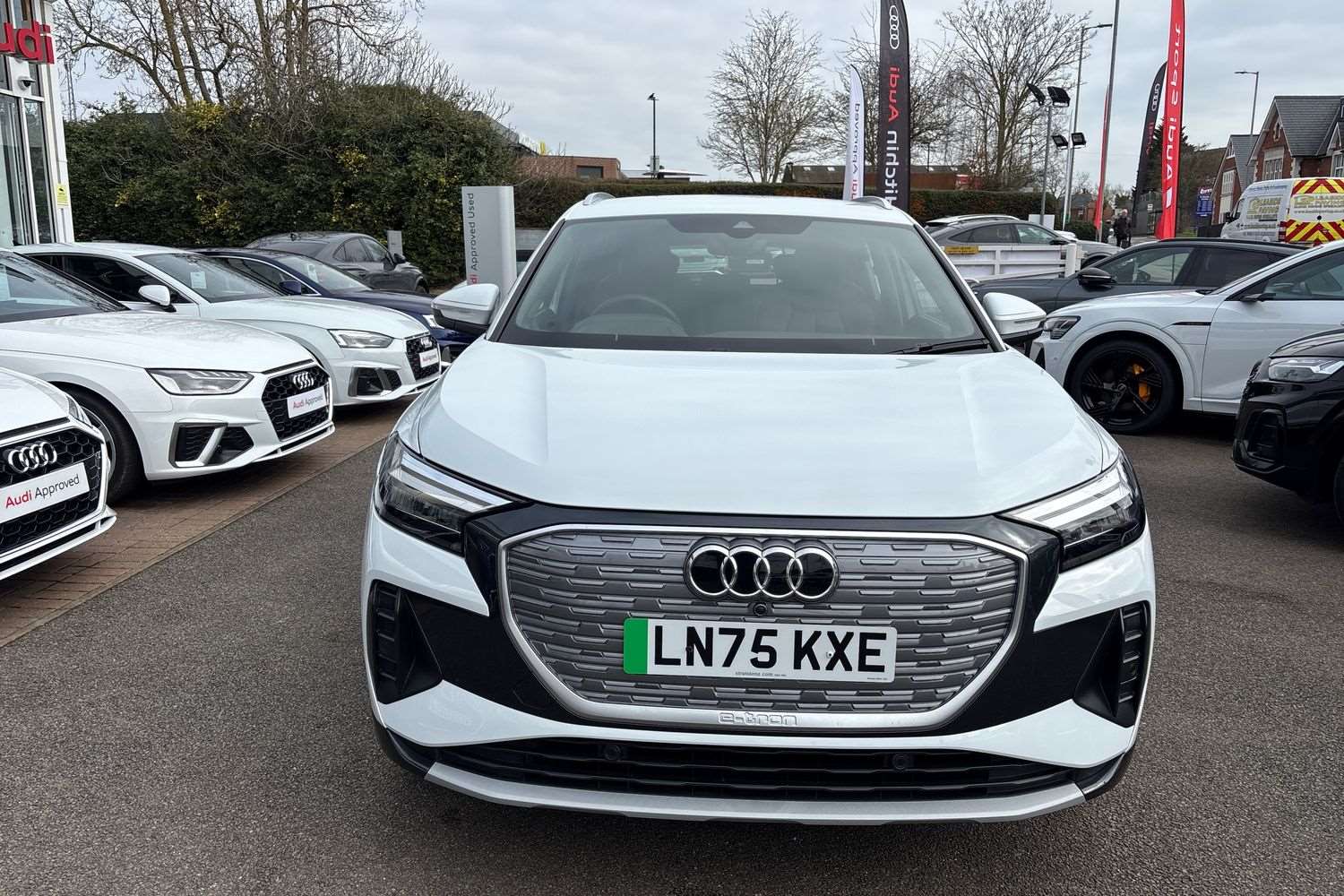 Used Audi Q4 e-tron 2025 for sale - 77741101: Photo 35