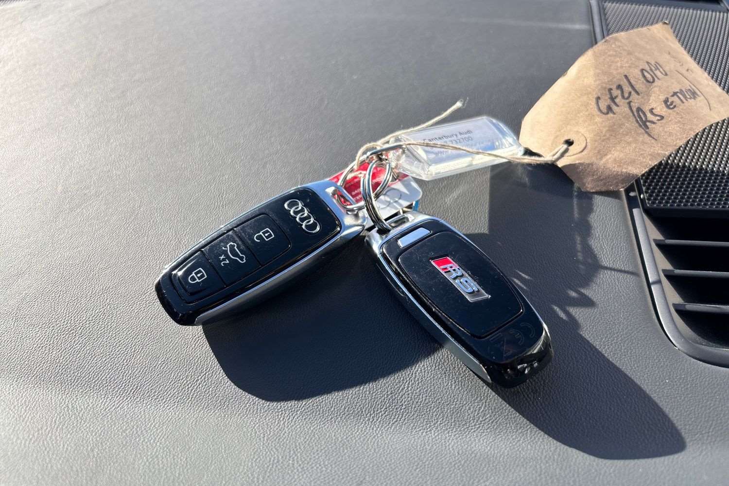 Used Audi RS e-tron GT 2021 for sale - 77194686: Photo 25