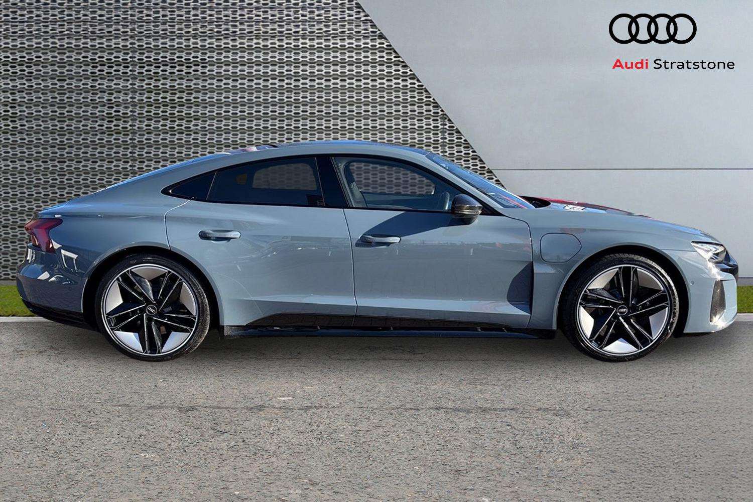 Used Audi RS e-tron GT 2021 for sale - 77194686: Photo 4