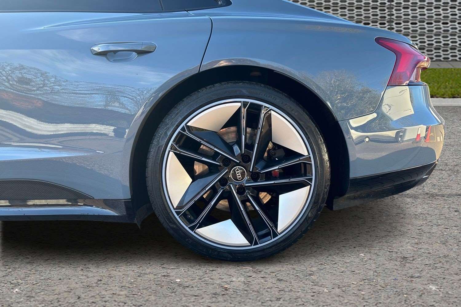 Used Audi RS e-tron GT 2021 for sale - 77194686: Photo 9