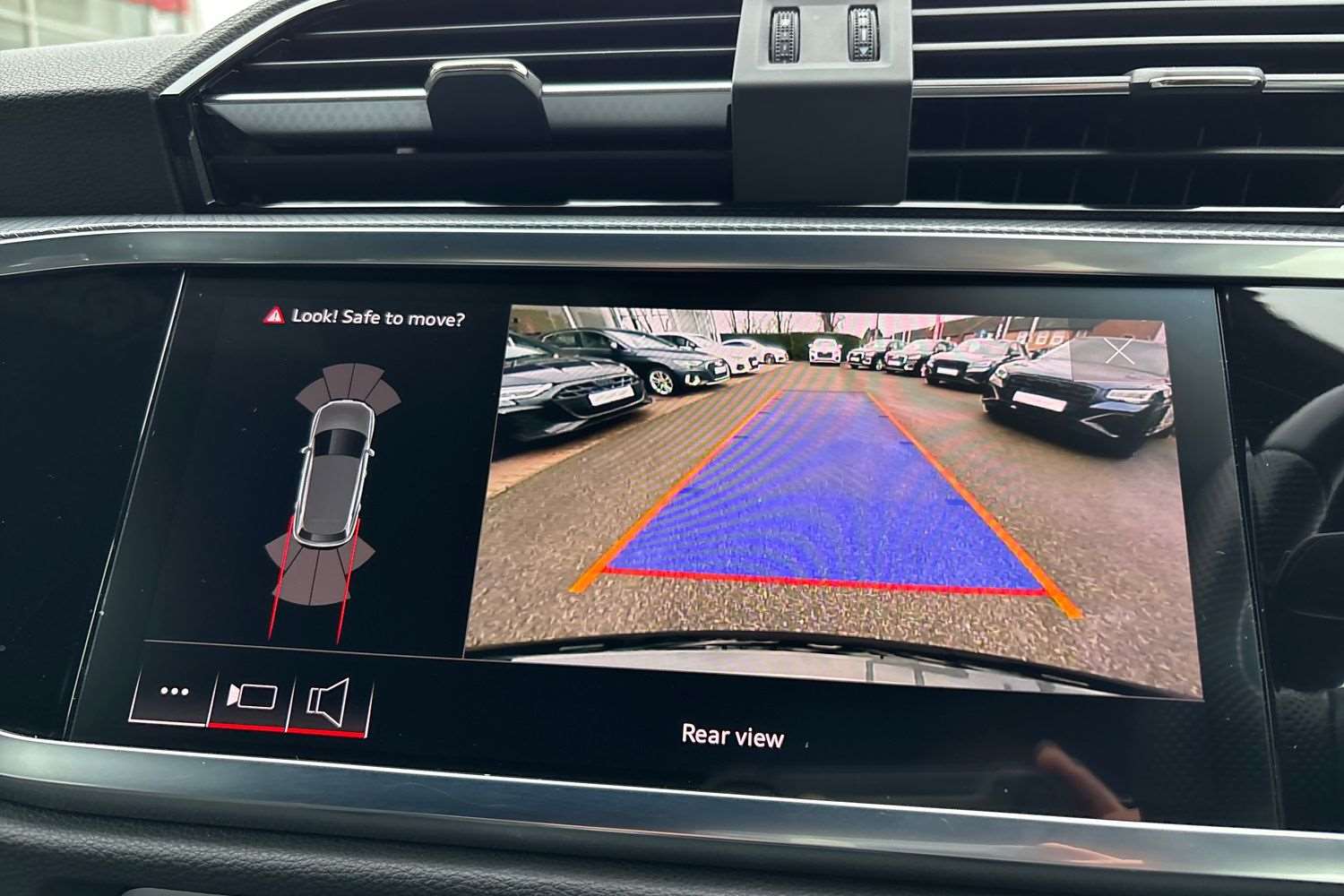 Used Audi Q3 2021 for sale - 77414611: Photo 26