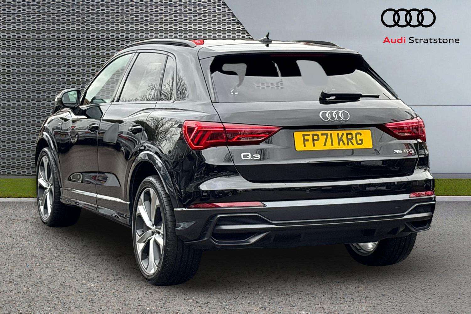 Used Audi Q3 2021 for sale - 77414611: Photo 3