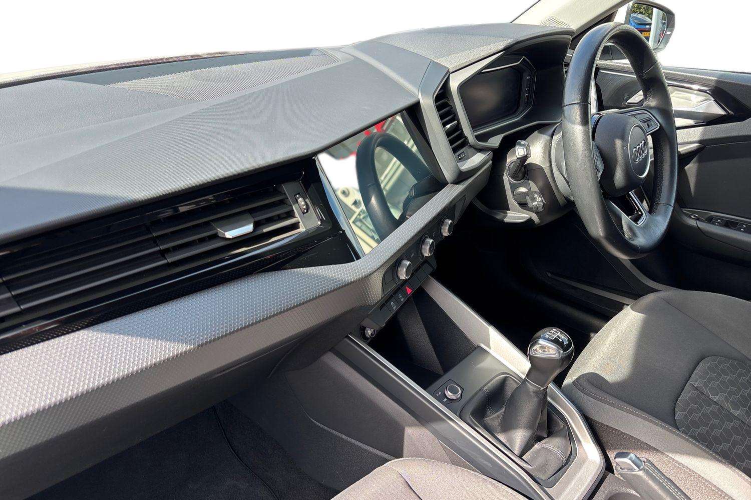 Used Audi A1 2021 for sale - 78129660: Photo 2