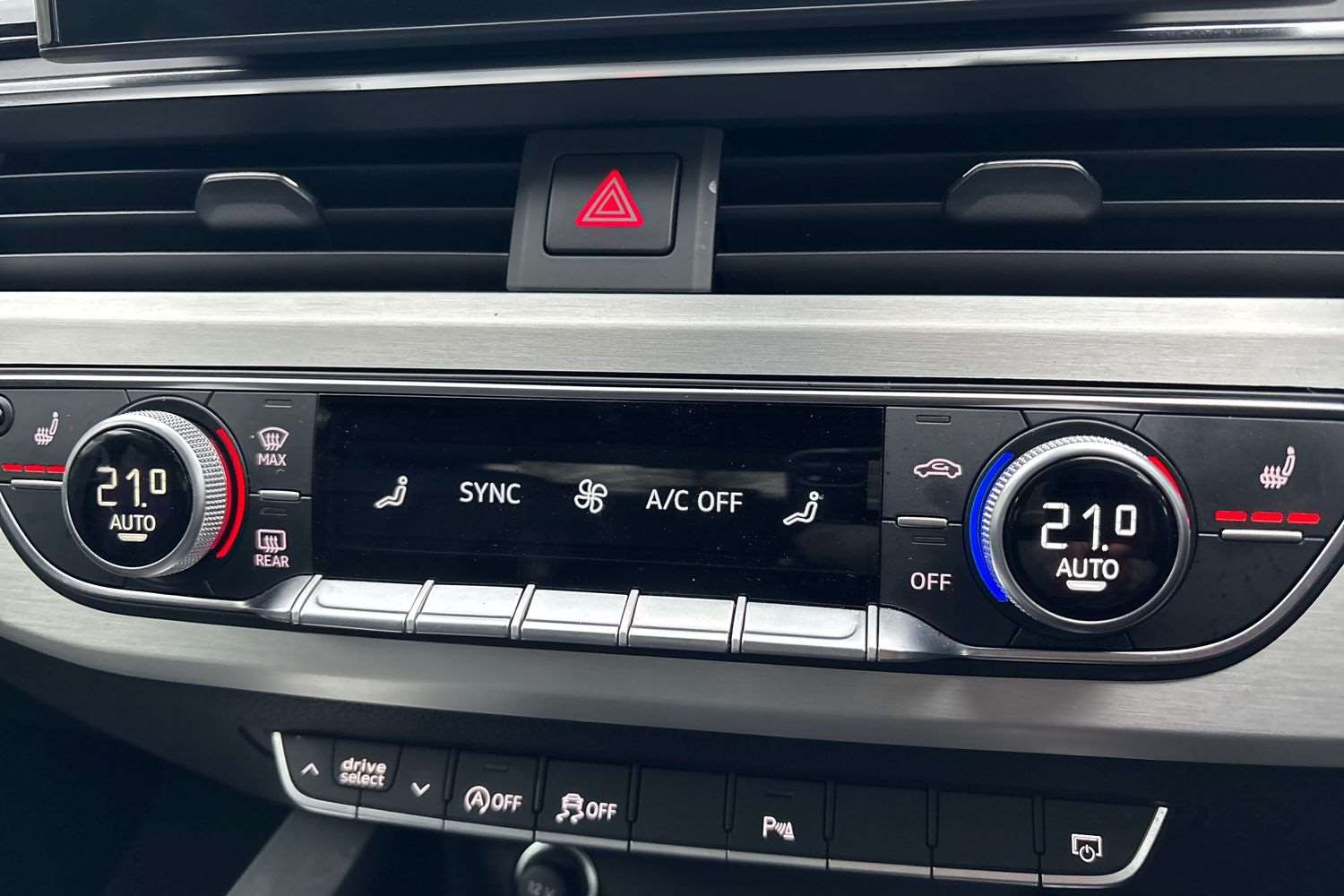 Used Audi A4 2022 for sale - 77894321: Photo 28