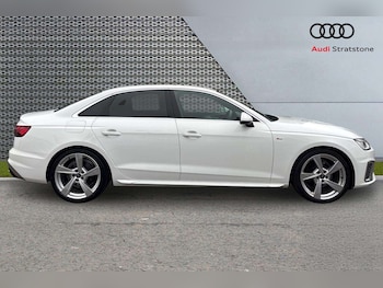 Used Audi A4 2022 for sale - 77894321: Photo