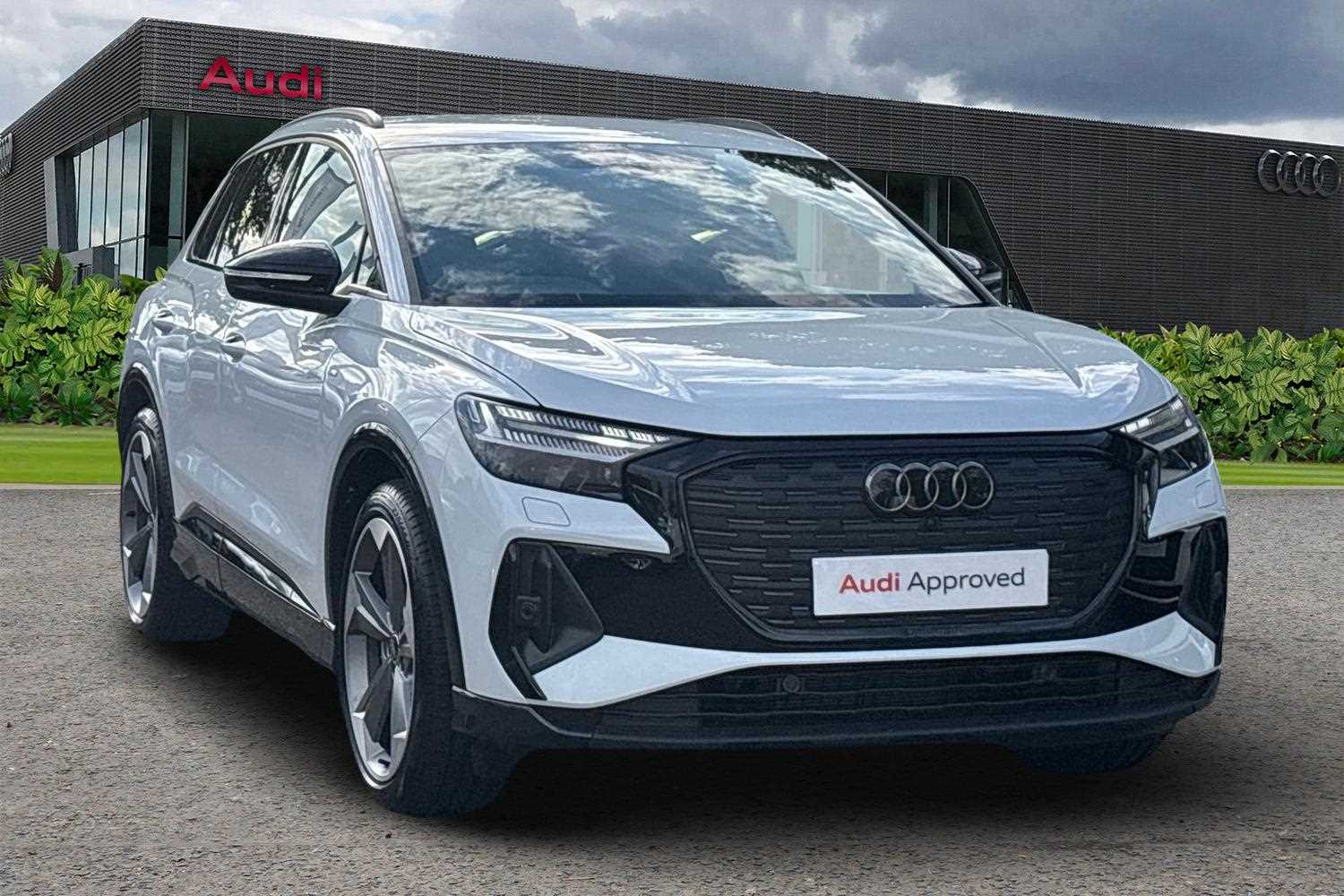 Used Audi Q4 e-tron 2025 for sale - 76587675: Photo 1