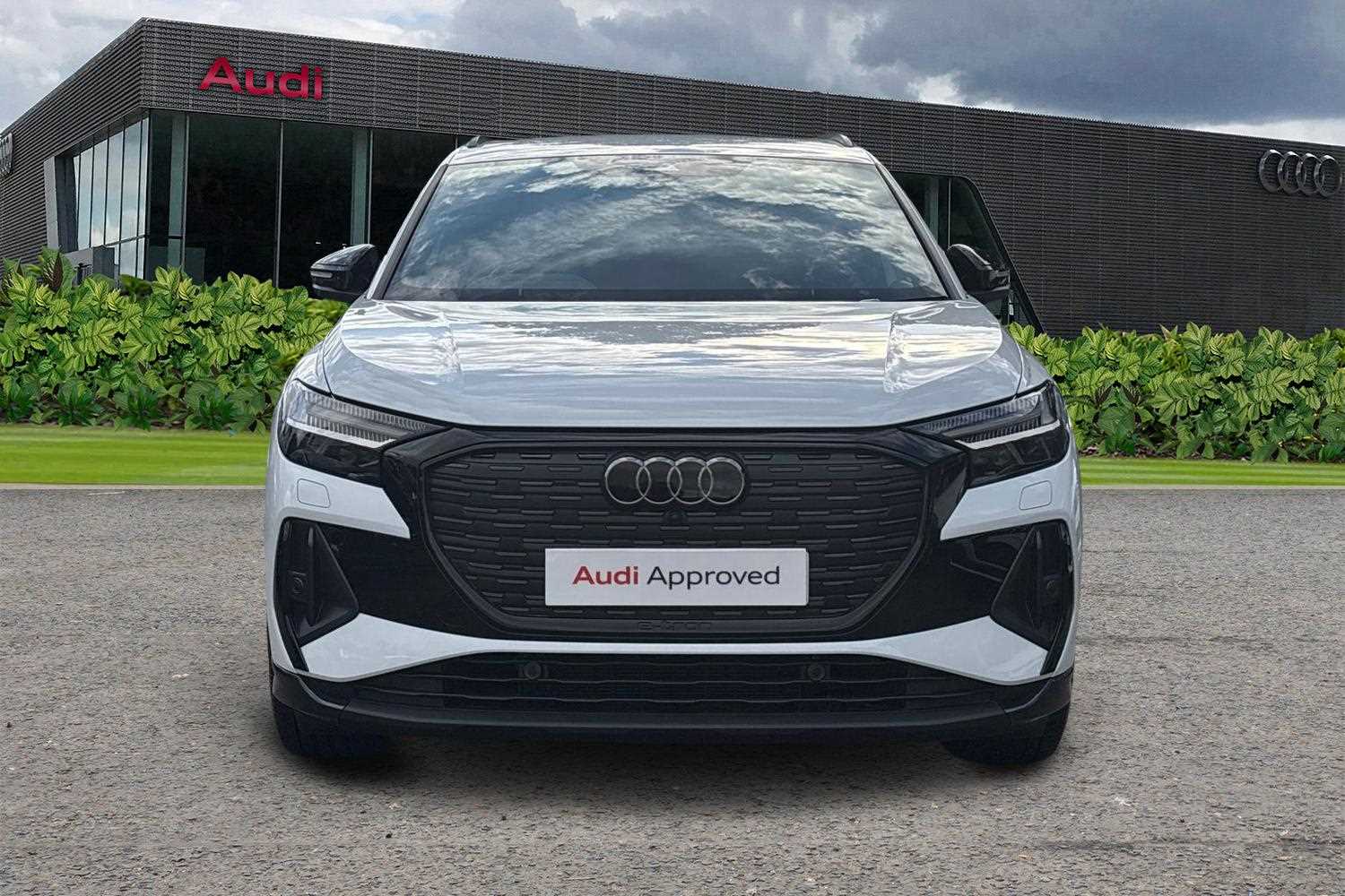 Used Audi Q4 e-tron 2025 for sale - 76587675: Photo 8