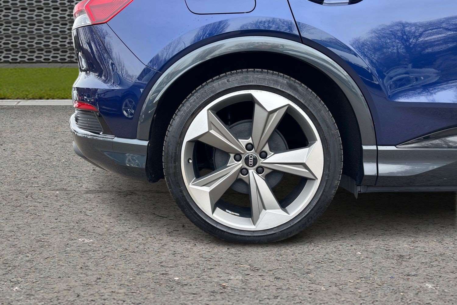 Used Audi Q4 e-tron 2024 for sale - 77589242: Photo 11