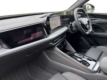 Used Audi Q5 2025 for sale - 74716234: Photo