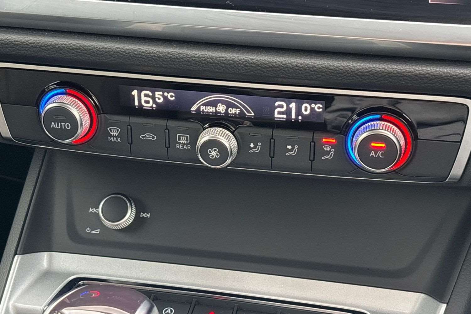 Used Audi Q3 2022 for sale - 77270162: Photo 28