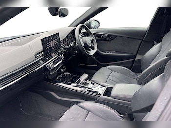 Used Audi A4 2022 for sale - 77514346: Photo