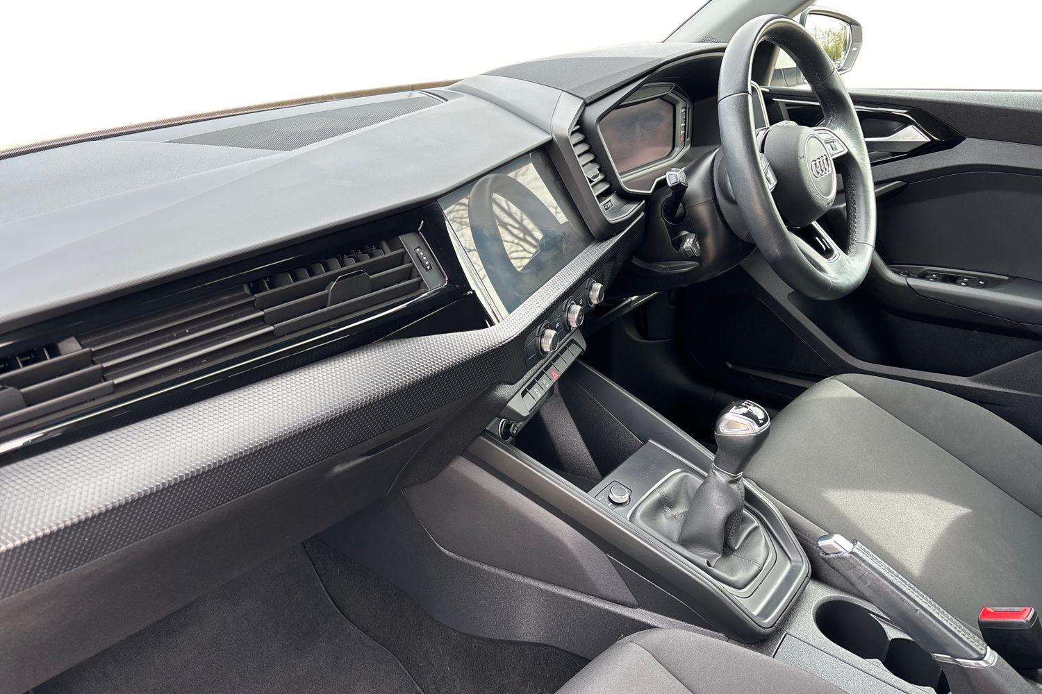 Used Audi A1 2022 for sale - 78209373: Photo 2