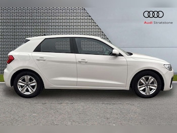 Used Audi A1 2022 for sale - 77044174: Photo
