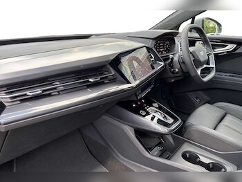 Used Audi Q4 e-tron 2025 for sale - 74853428: Photo