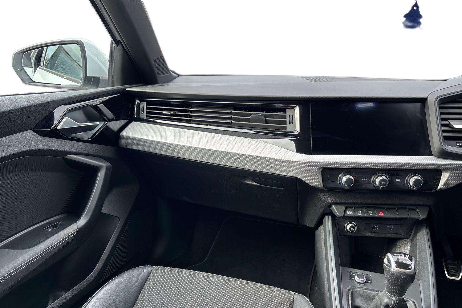 Used Audi A1 for sale - 77913629: Photo 19