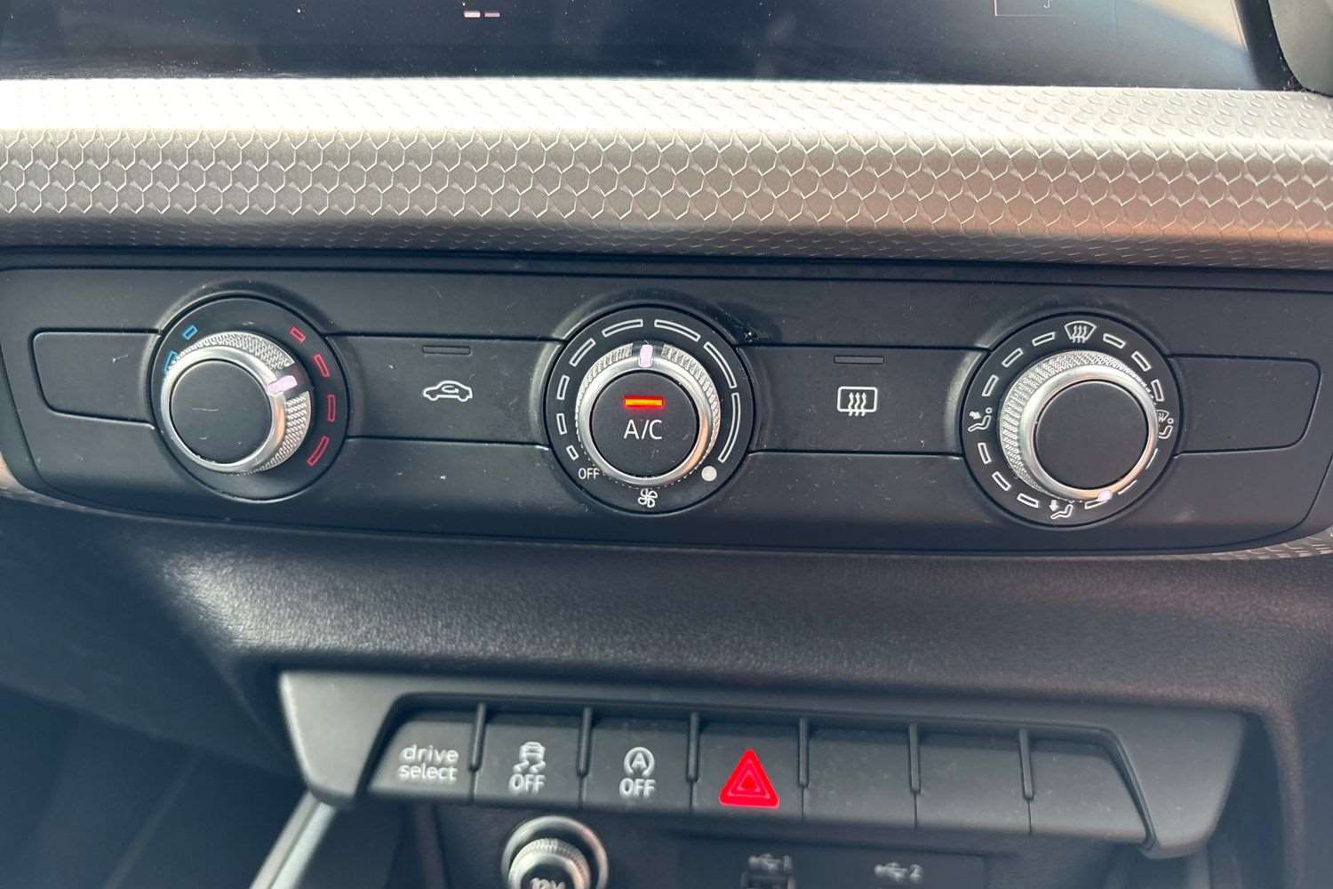 Used Audi A1 for sale - 77913629: Photo 28