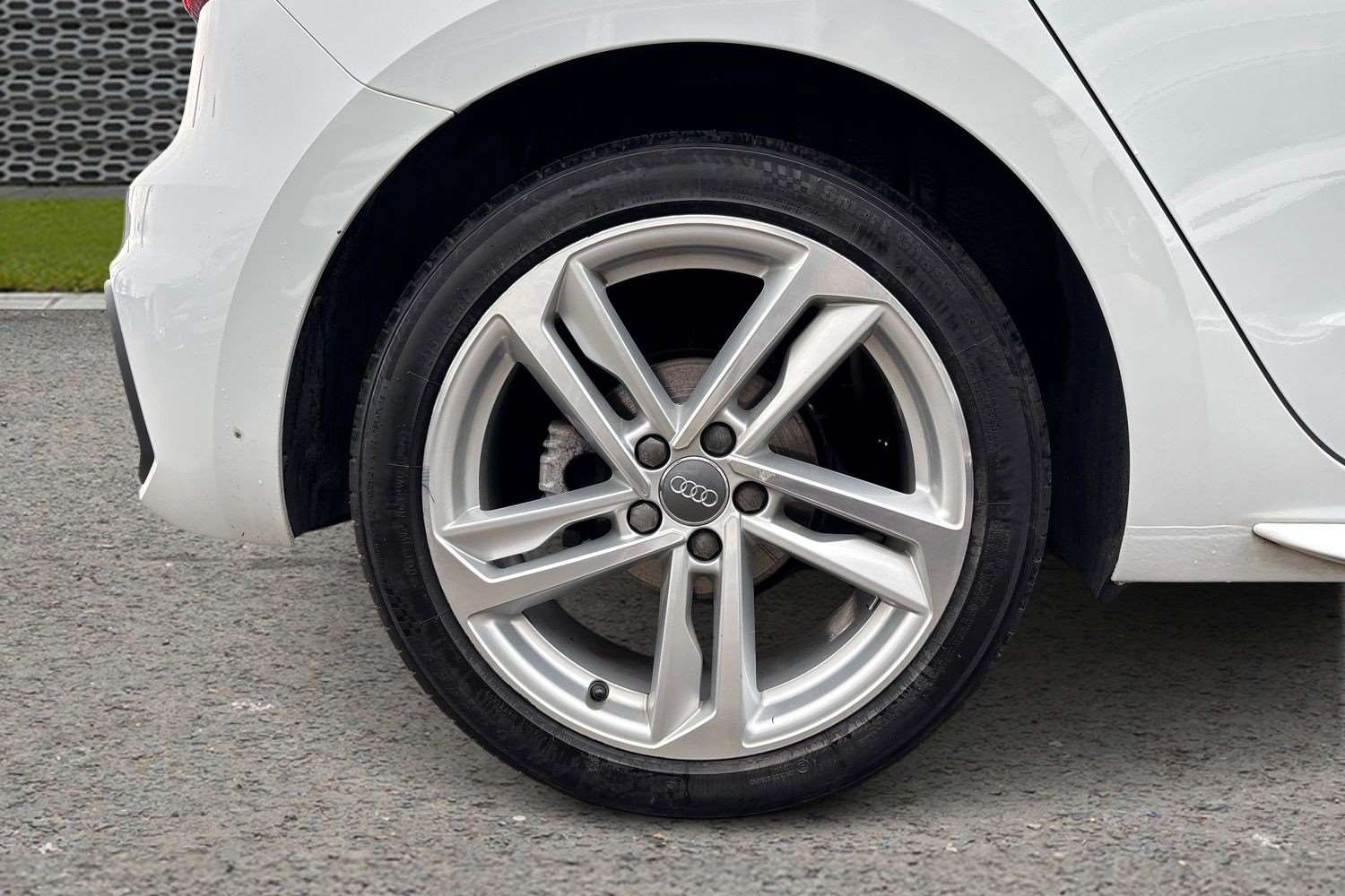 Used Audi A1 for sale - 77913629: Photo 9