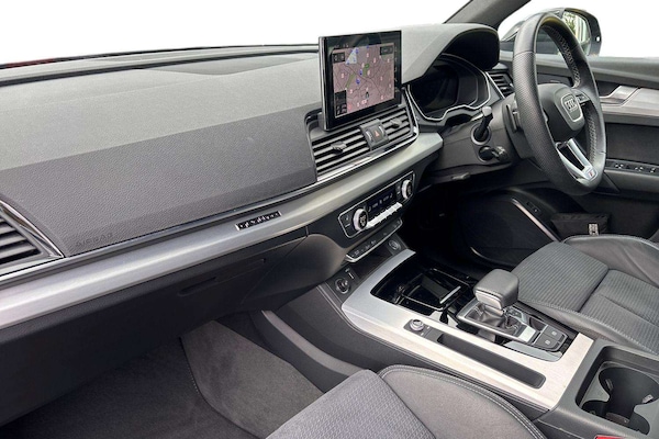 Used Audi Q5 2022 for sale - 76180754: Photo 2