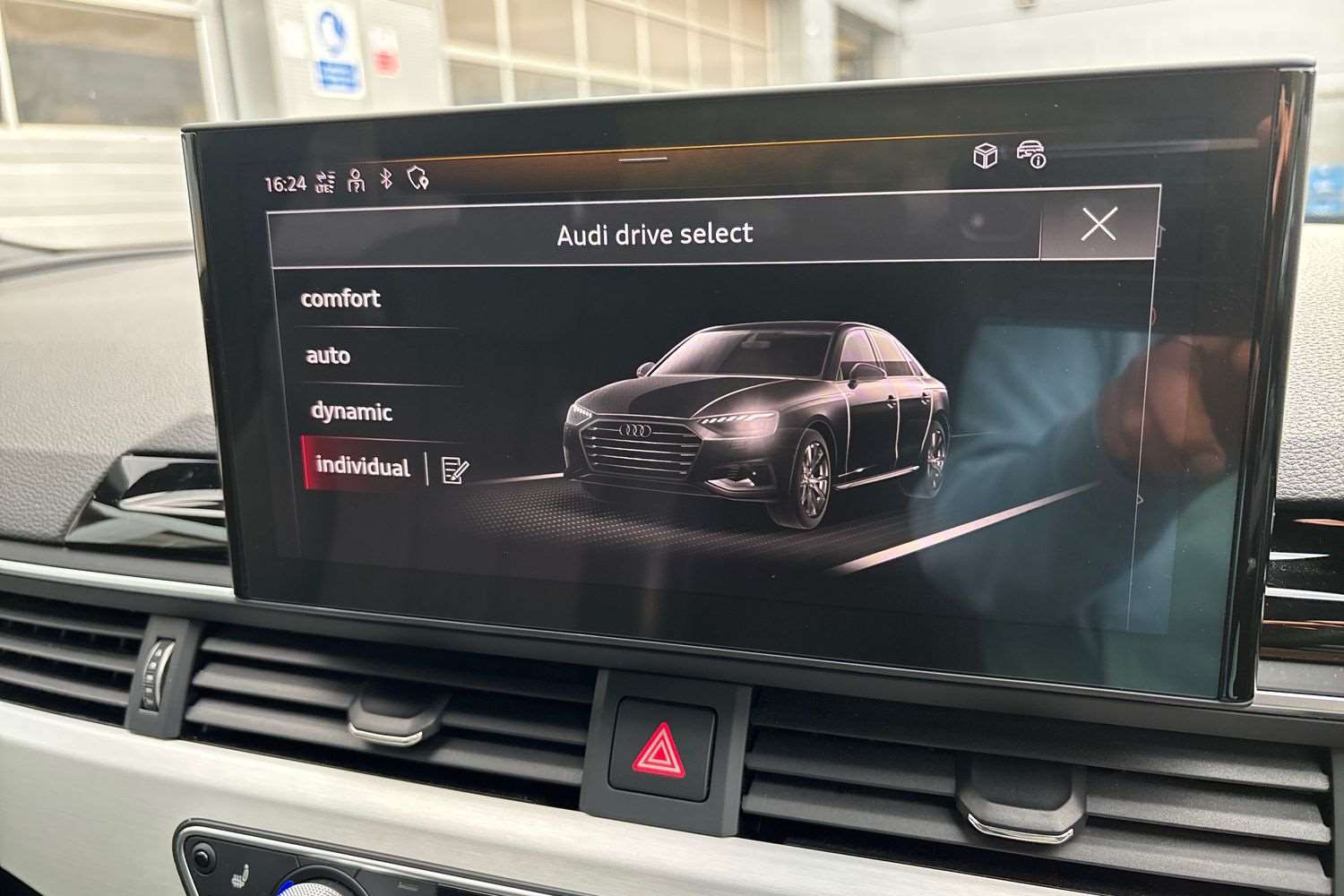 Used Audi A4 2023 for sale - 77347937: Photo 30