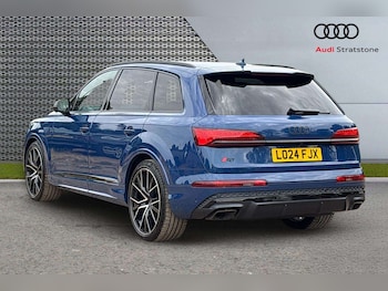 Used Audi Q7 2024 for sale - 79444120: Photo