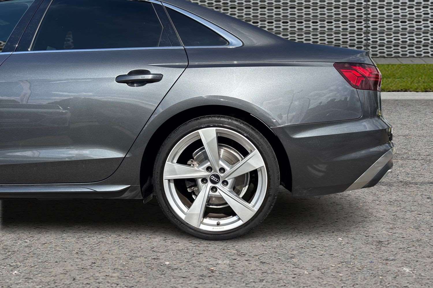 Used Audi A4 2021 for sale - 76063407: Photo 10