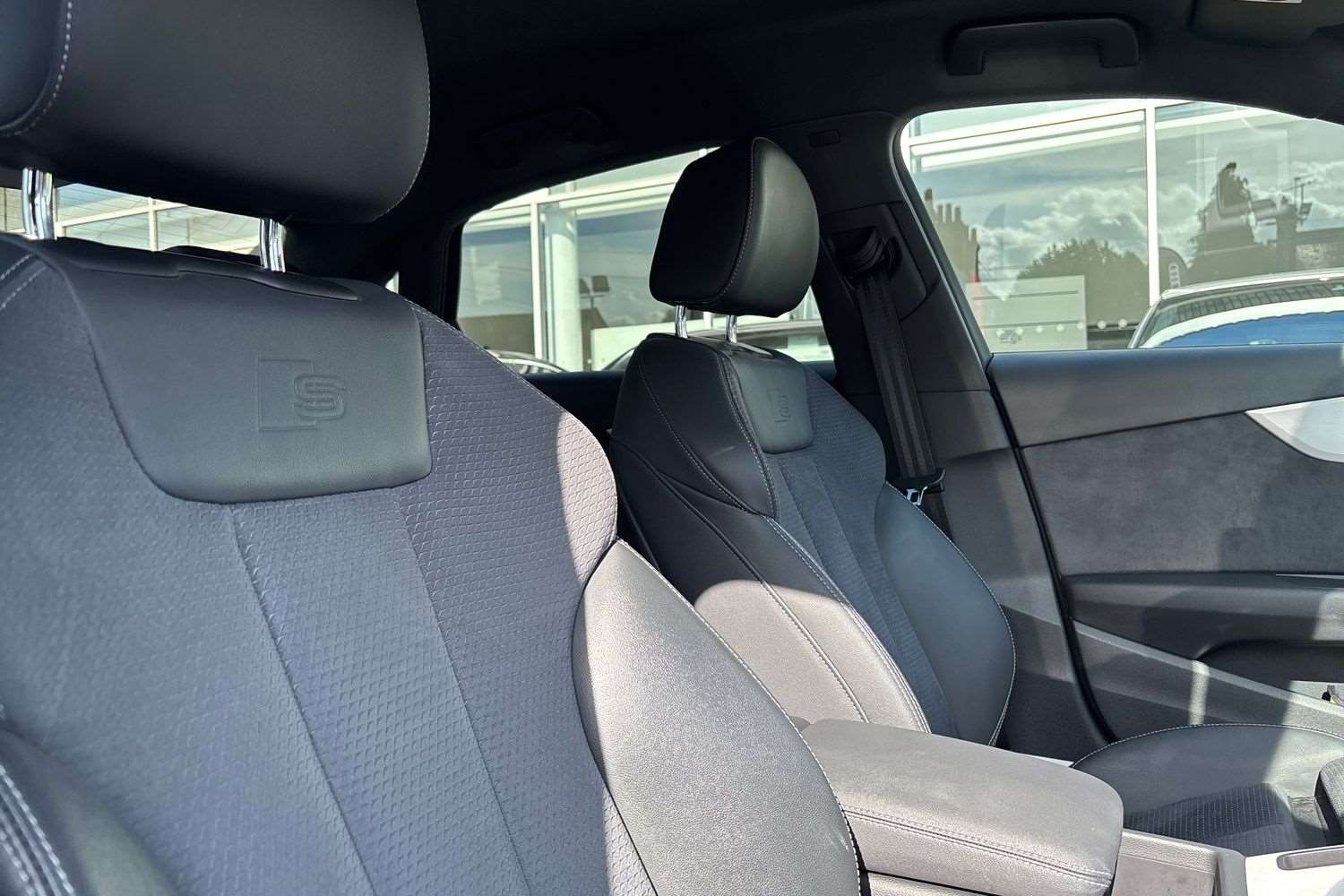Used Audi A4 2021 for sale - 76063407: Photo 30