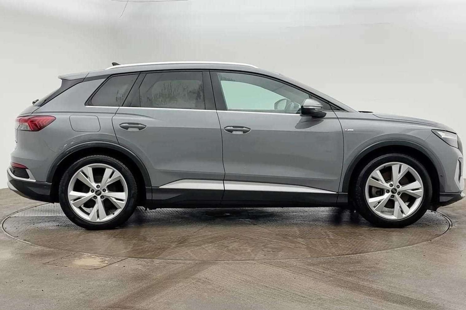 Used Audi Q4 e-tron for sale - 77480622: Photo 4