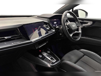 Used Audi Q4 e-tron 2023 for sale - 79183711: Photo