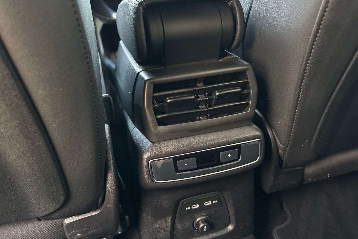 Used Audi Q4 e-tron 2024 for sale - 76718300: Photo 23