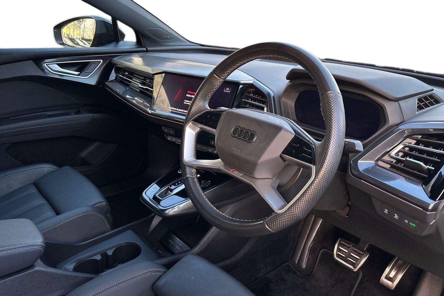 Used Audi Q4 e-tron 2024 for sale - 76718300: Photo 6