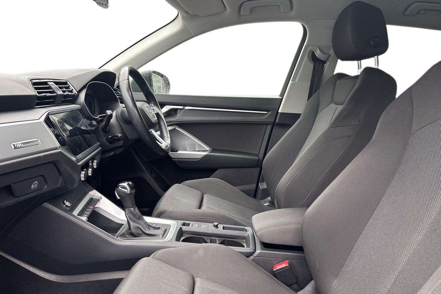 Used Audi Q3 2019 for sale - 76262519: Photo 21