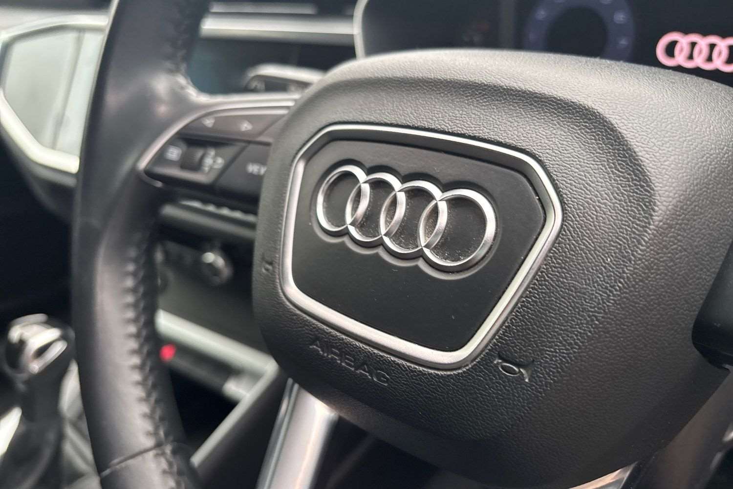 Used Audi Q3 2019 for sale - 76262519: Photo 35